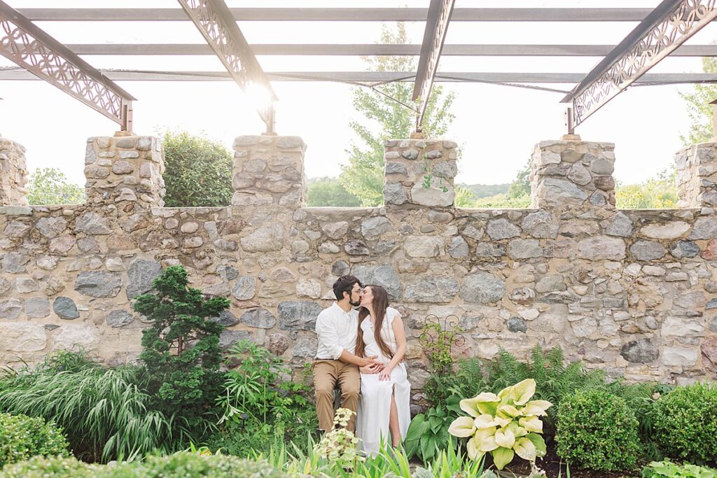 Maternity photos at the Botanical Gardens in Traverse City, Michigan