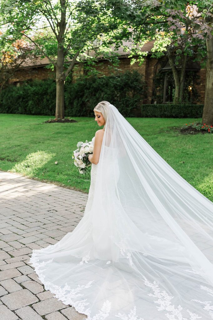 Emotional moments captured during an Indianwood Country Club wedding